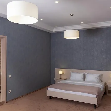Benefit Boutique Hotel אורחן אודסה