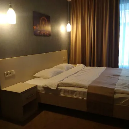 Benefit Boutique Hotel אורחן