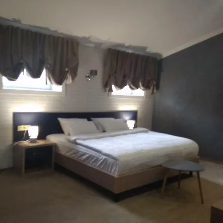 אורחן Benefit Boutique Hotel 4*