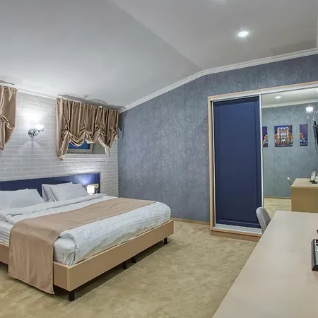 Benefit Boutique Hotel 4*