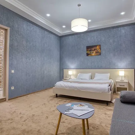 Benefit Boutique Hotel 4* אודסה